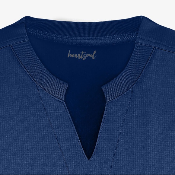 HeartSoul V-Neck Top Spilt Neck - Size: Small - Picture 6 of 10